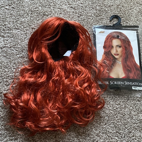 SILVER SCREEN SENSATION SEXY ❤️RED❤️ HAIR ADULT WIG 🌟EUC🌟 - Picture 5 of 11